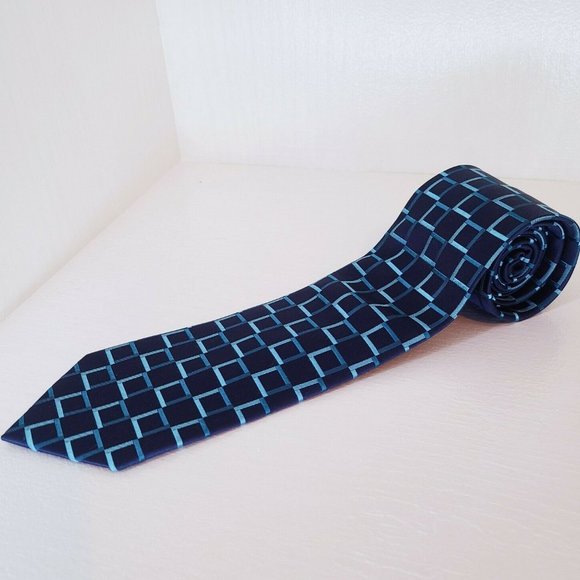 BCBG Attitude Tie Classy Navy Blue Checkered Silk - Picture 1 of 3